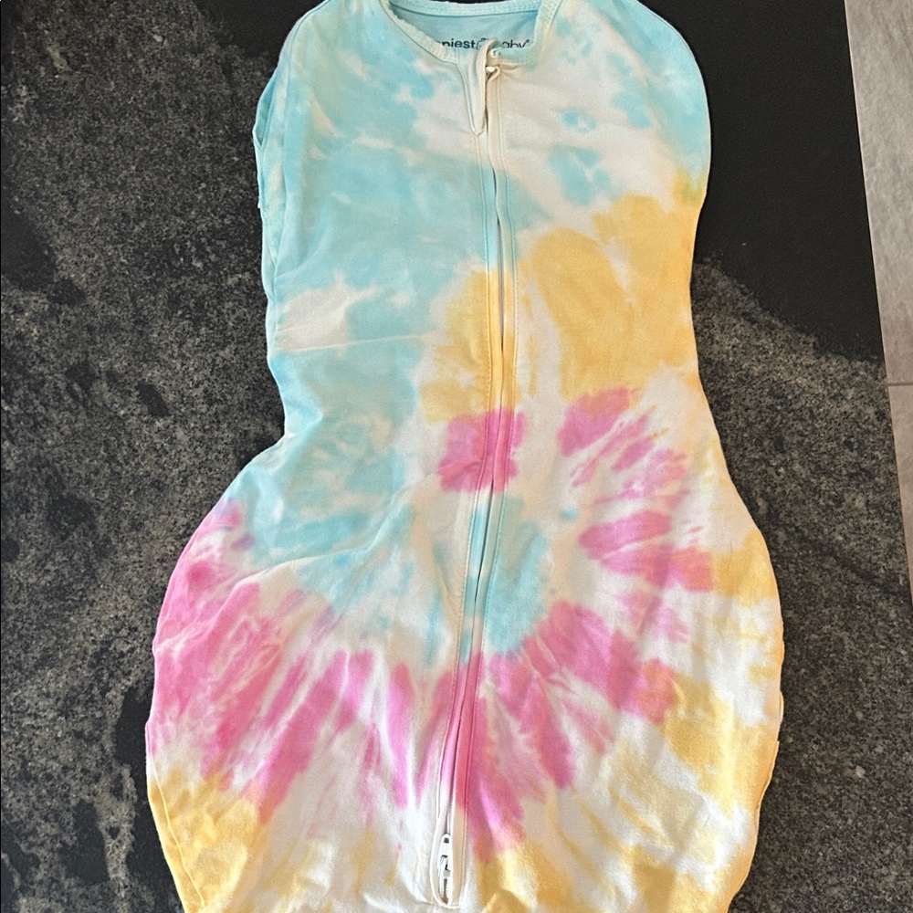 Happiest Baby Sweetpea sleep sack